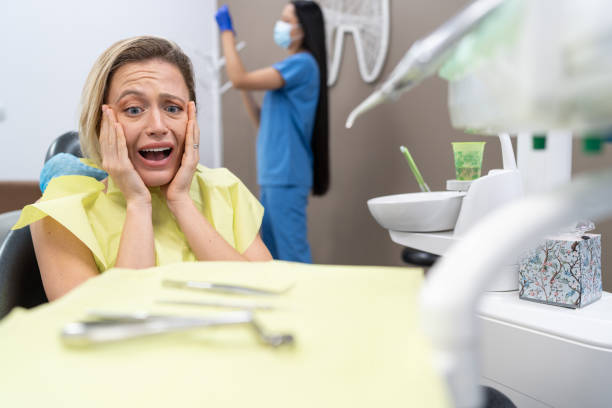 Best Cracked Tooth Emergency Dentist  in Sandy Oaks, TX